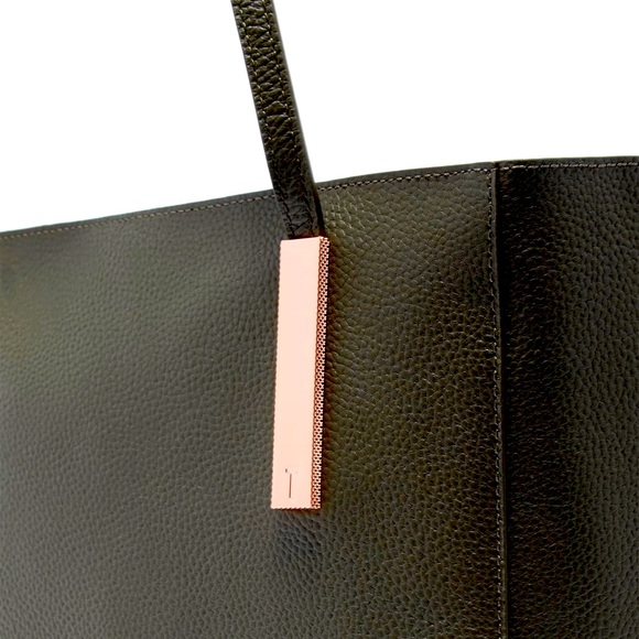 Ted Baker Sarahh Leather Shopper + Large Leather Pouch/Clutch in Black - Picture 6 of 16